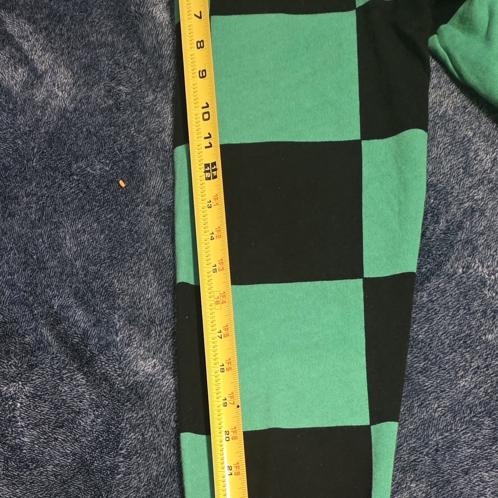 Demon Slayer: Kimetsu No Yaiba Tanjiro Hoodie (Size XL) - Picture 6 of 6